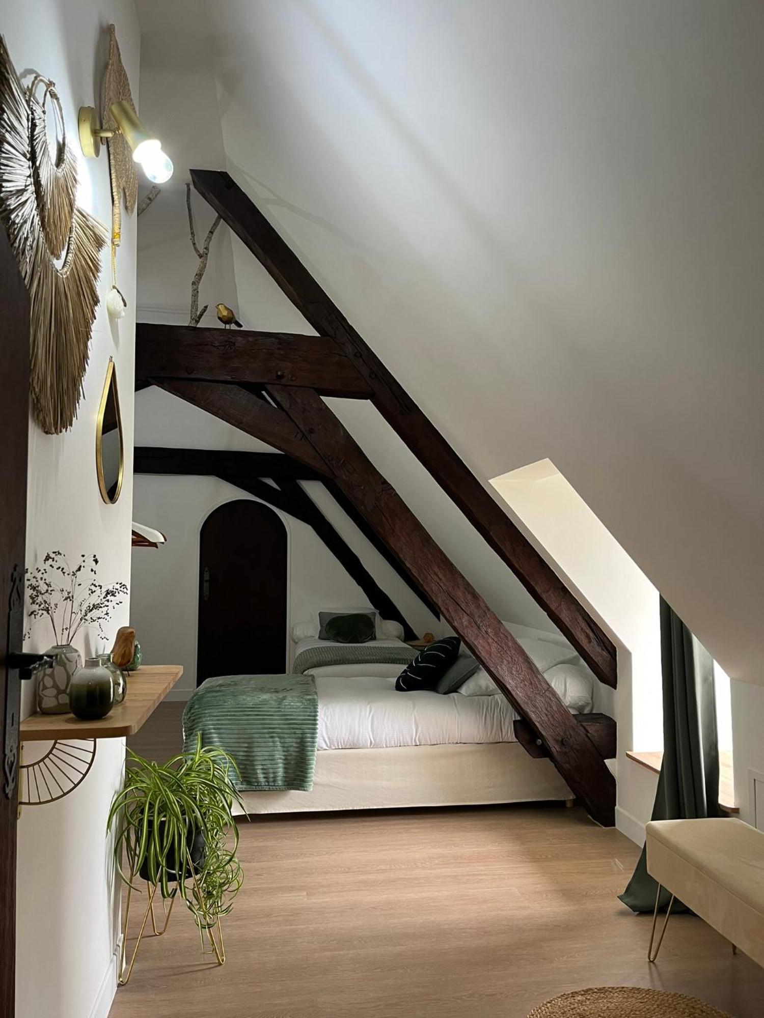 Ourouer-les-BourdelinsO2 Tours住宿加早餐旅馆 外观 照片